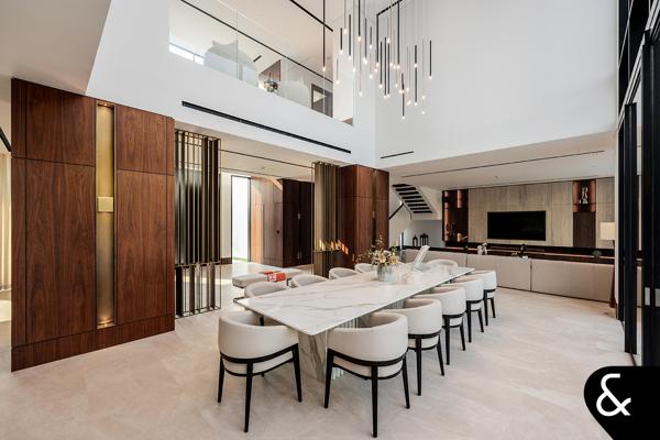 5 Bedrooms | Large Plot | High End Finishes